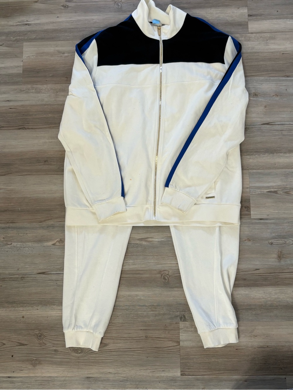 Sean John White, Blue & Blue 2pc jogging set VTG size 2XL